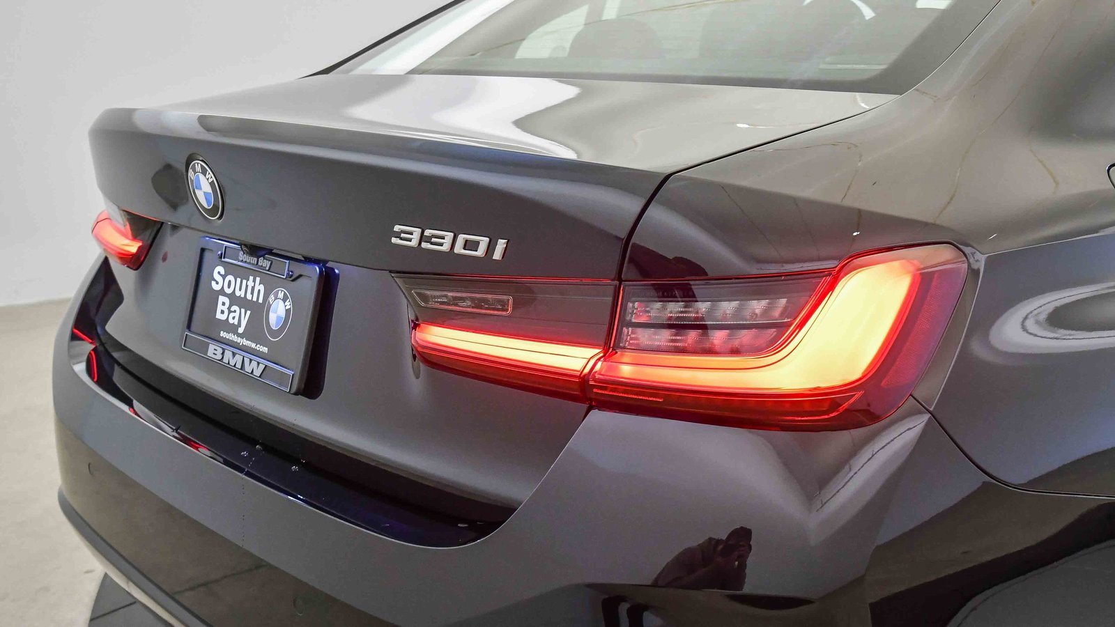 New 2026 BMW 330i Sedan w/ Premium Package image 12