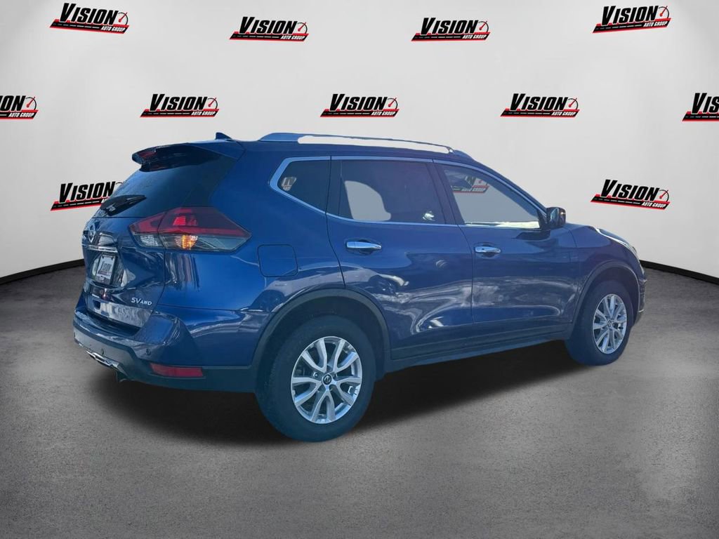 Used 2020 Nissan Rogue SV image 5