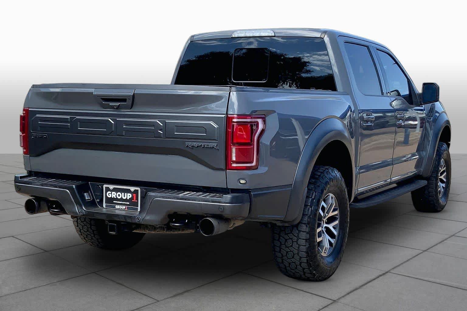 Used 2018 Ford F150 Raptor w/ Equipment Group 802A Luxury AWD/4WD image 13
