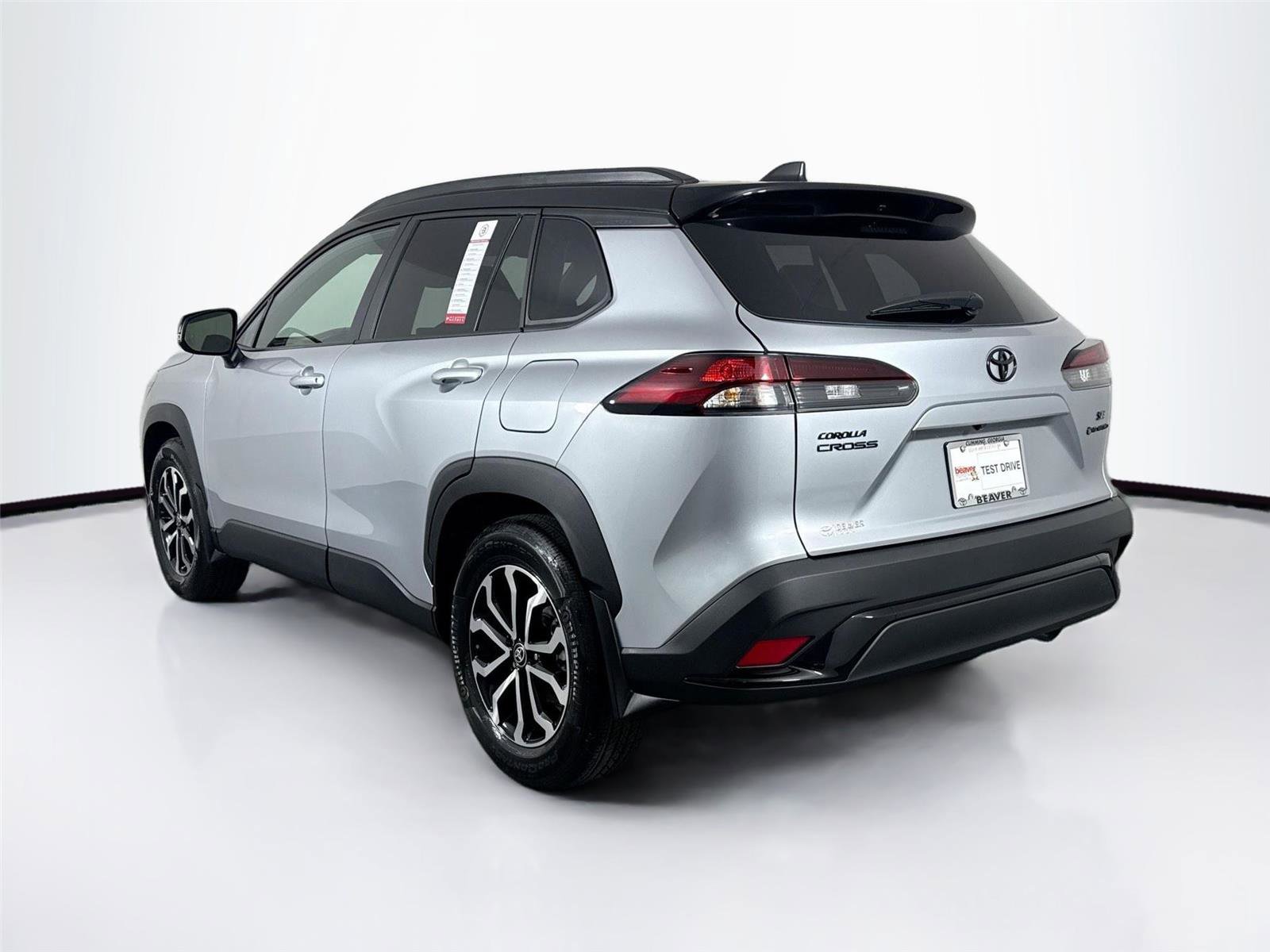 Certified 2026 Toyota Corolla Cross SE video 2