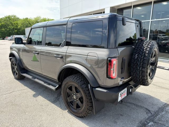 Used 2025 Ford Bronco Outer Banks AWD/4WD image 5