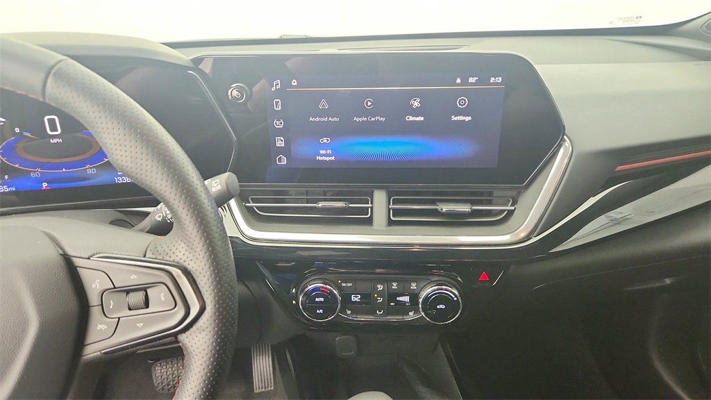 Certified 2024 Chevrolet Trax RS w/ Sunroof Package image 22