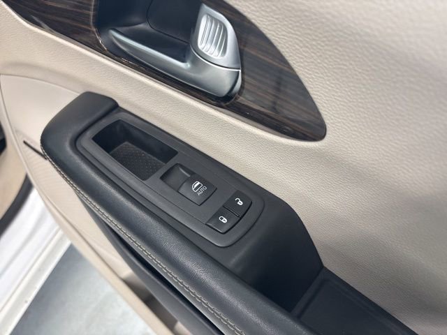 Used 2021 Chrysler Pacifica Limited w/ Premium & Safety Sphere Group AWD/4WD image 29