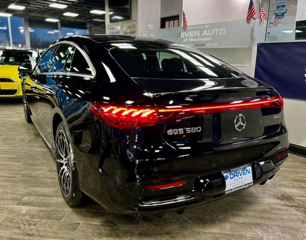 Used 2023 Mercedes-Benz EQS 580 4MATIC Sedan image 3