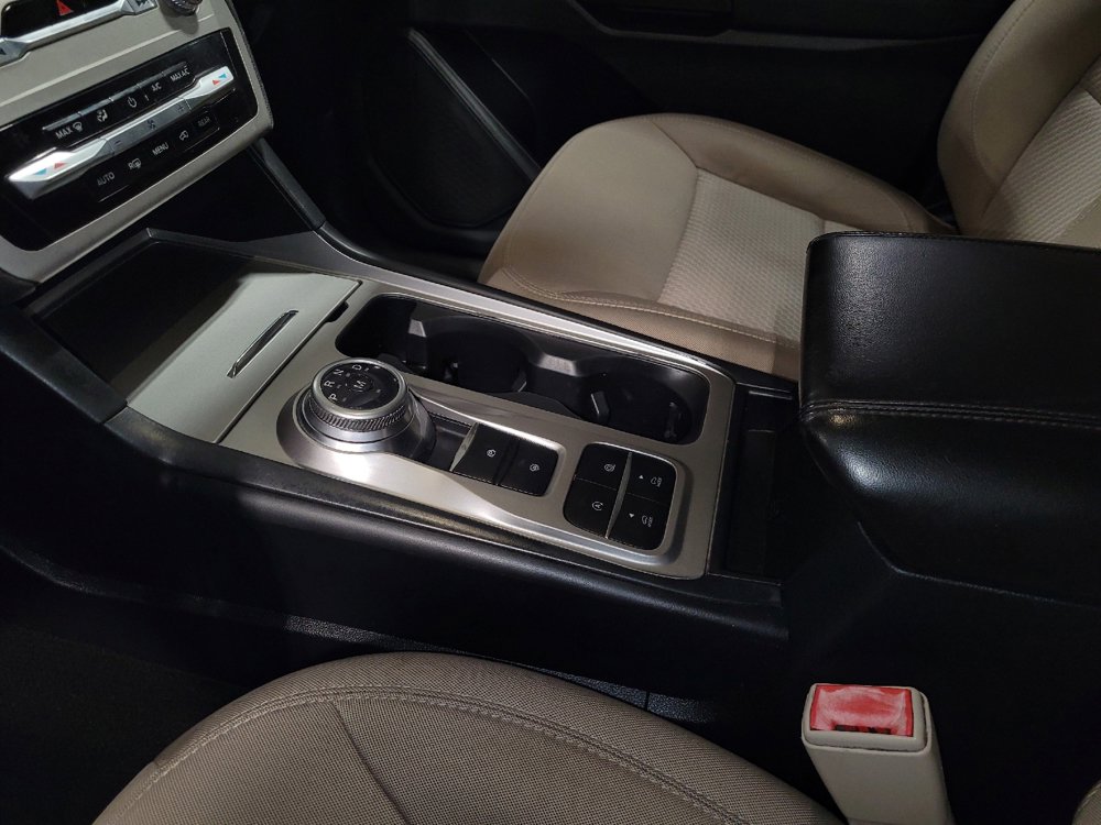 Used 2020 Ford Explorer 2WD image 26