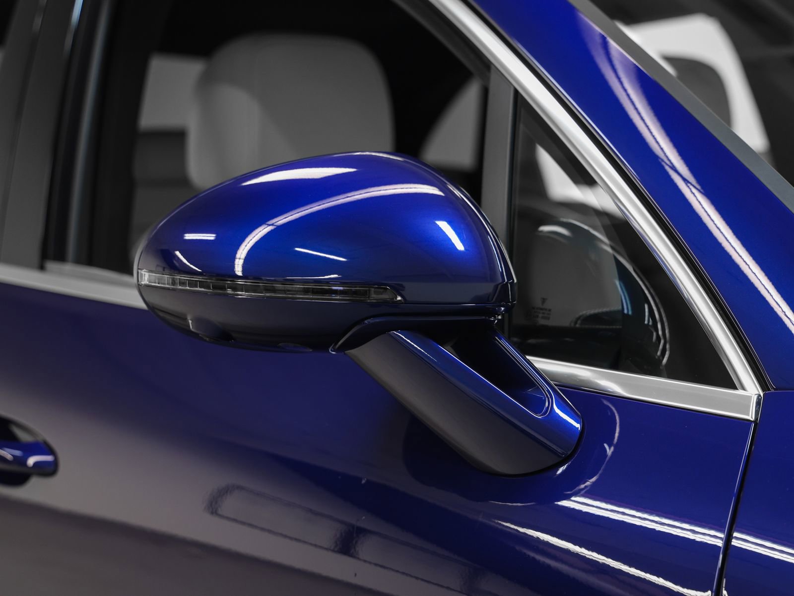 New 2026 Porsche Macan image 14