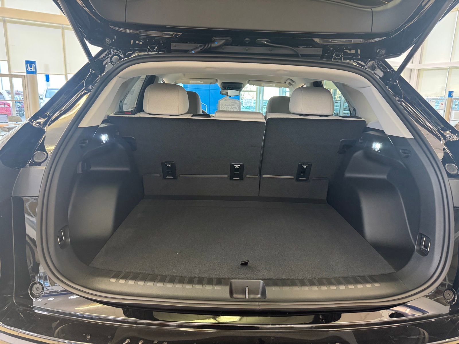 New 2025 Honda Prologue EX image 18