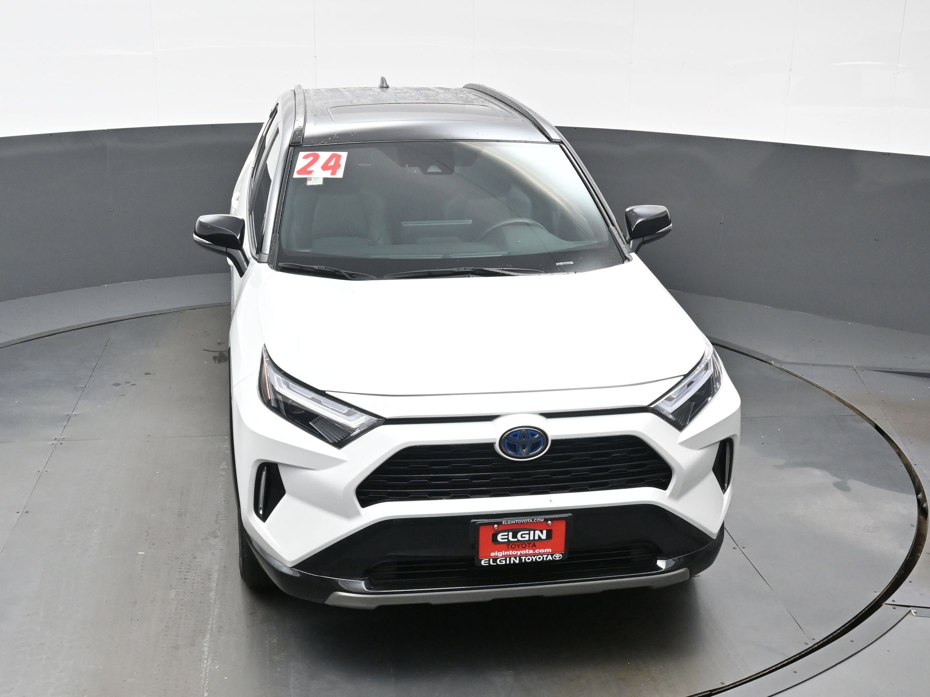 Used 2024 Toyota RAV4 XSE w/ Weather Package image 36