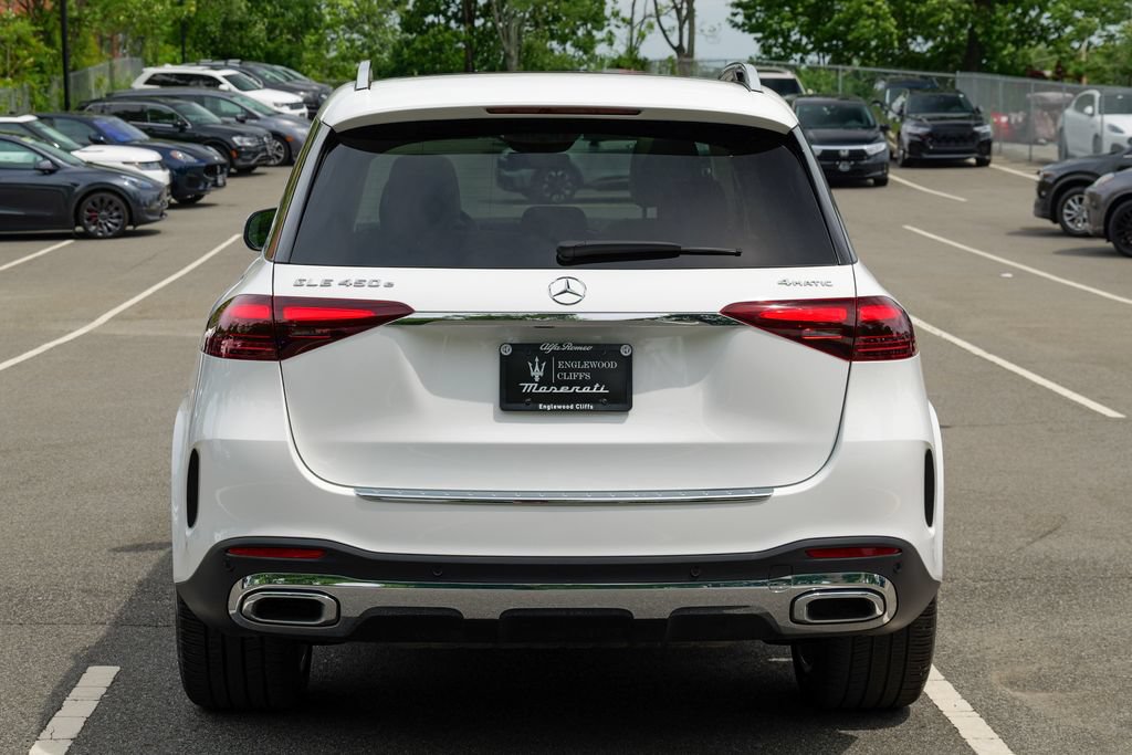 Used 2025 Mercedes-Benz GLE 450e 4MATIC image 6
