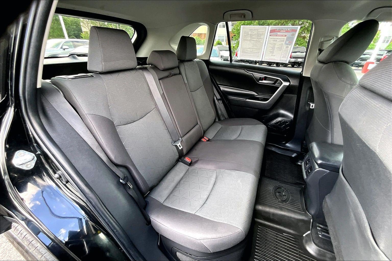 Used 2024 Toyota RAV4 XLE w/ Weather Package AWD/4WD image 25