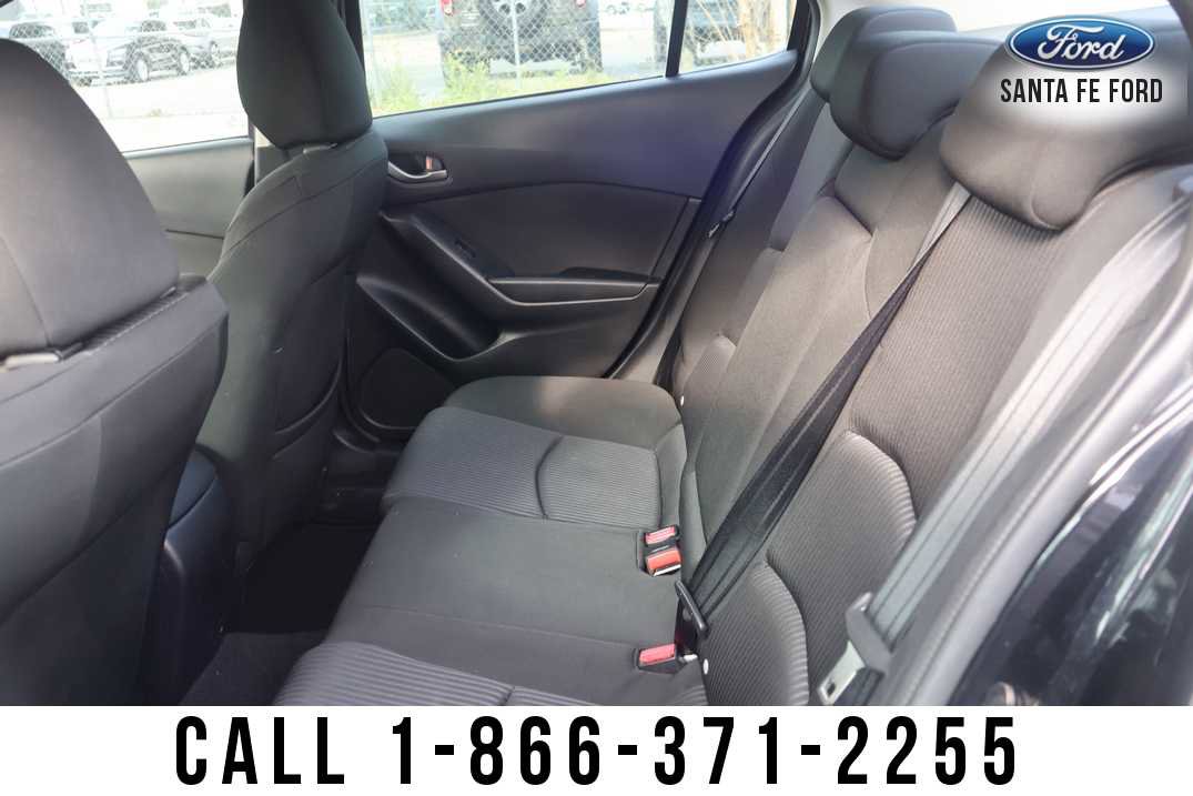 Used 2014 MAZDA MAZDA3 i Touring image 13