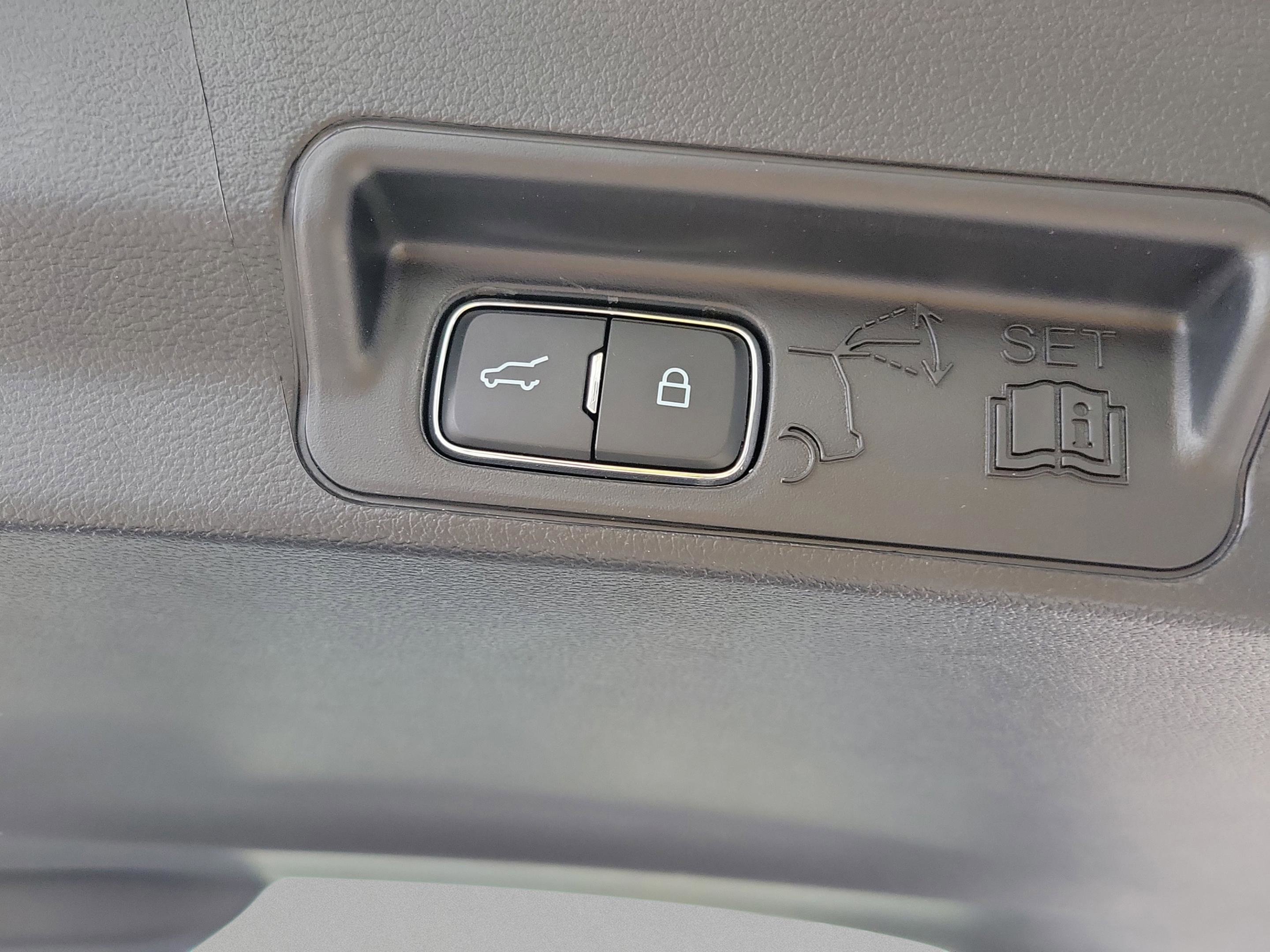 New 2026 Ford Explorer ST-Line w/ Premium Package image 24