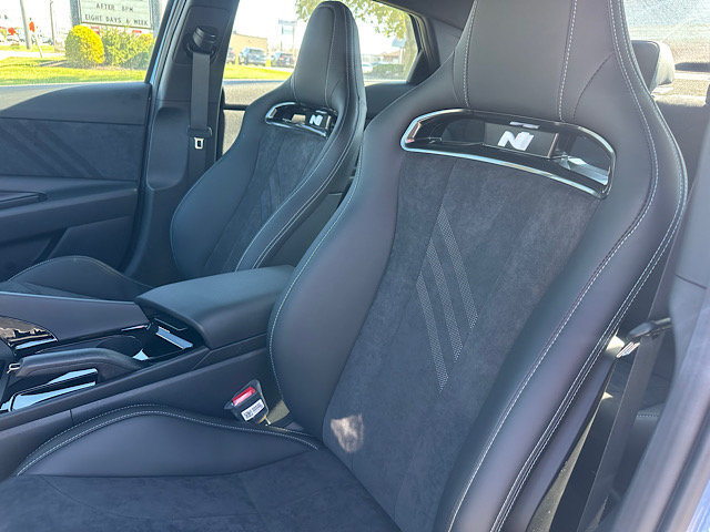 New 2026 Hyundai Elantra N FWD image 15