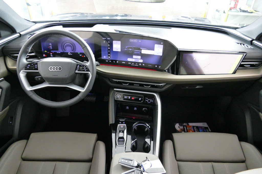 New 2026 Audi Q5 Premium Plus AWD/4WD image 24