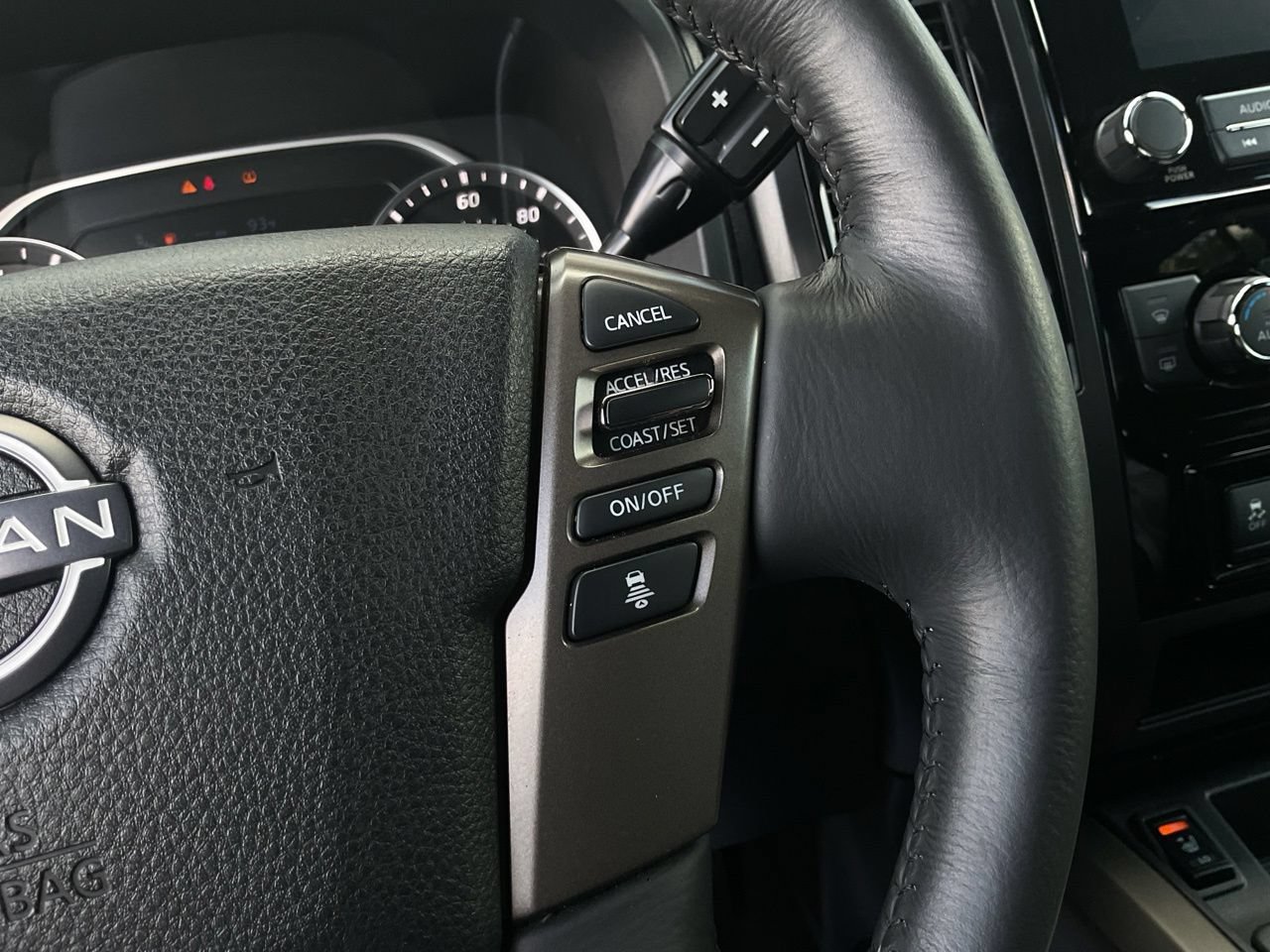Used 2024 Nissan Titan SV w/ SV Bronze Edition Package RWD image 33