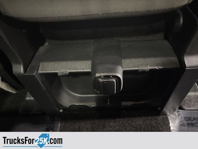 Used 2015 Ford F150 XLT image 31