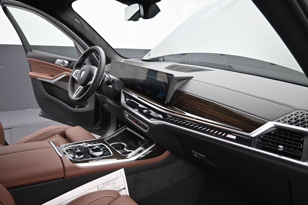 New 2027 BMW X7 M60i AWD/4WD image 20