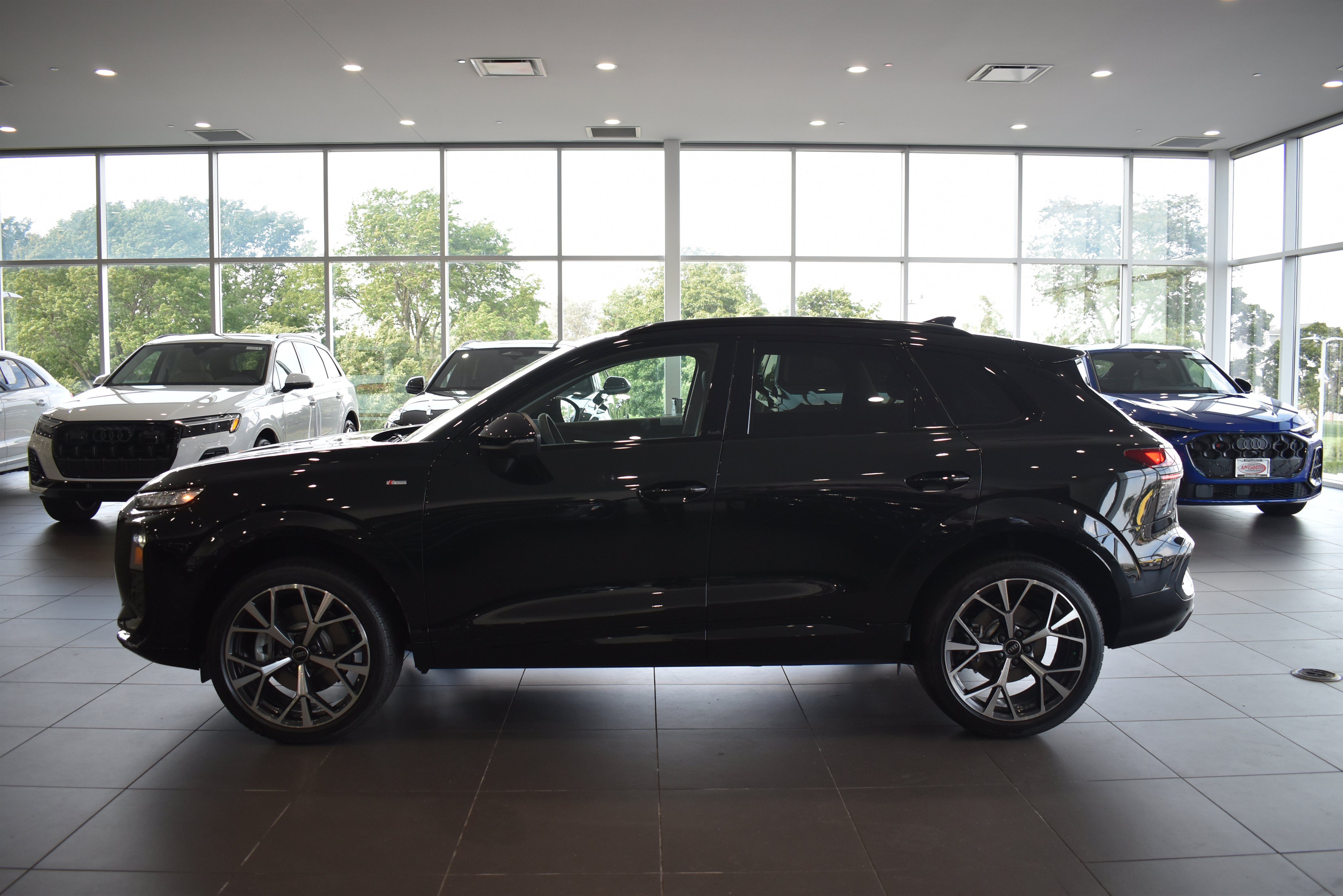 New 2026 Audi Q3 quattro 2.0T AWD/4WD image 4
