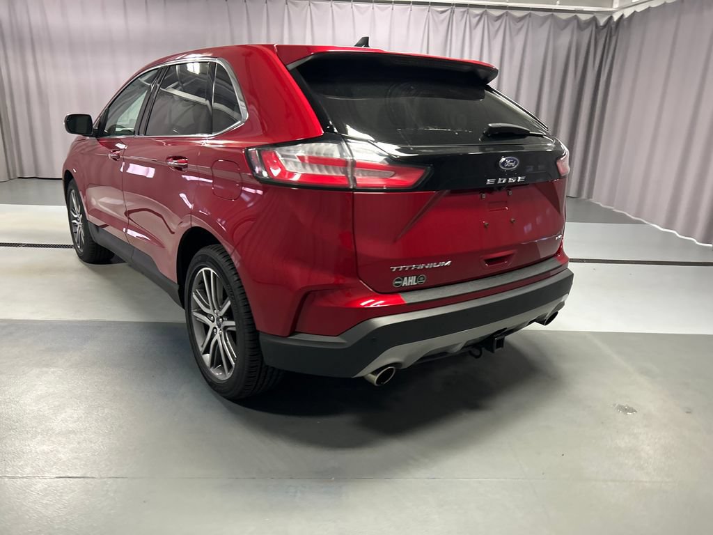 Used 2021 Ford Edge Titanium w/ Class II Trailer Tow Package AWD/4WD image 5