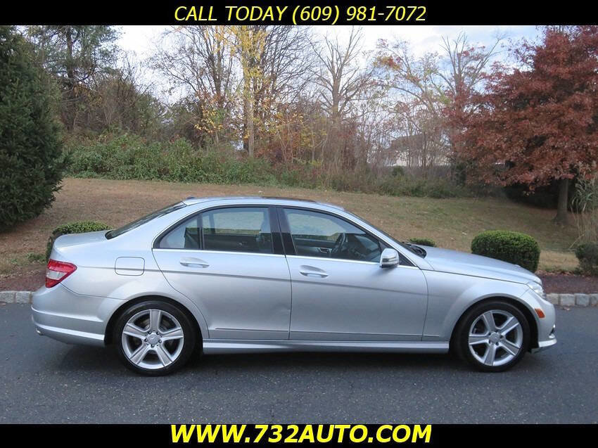 Used 2010 Mercedes-Benz C 300 Sedan image 4