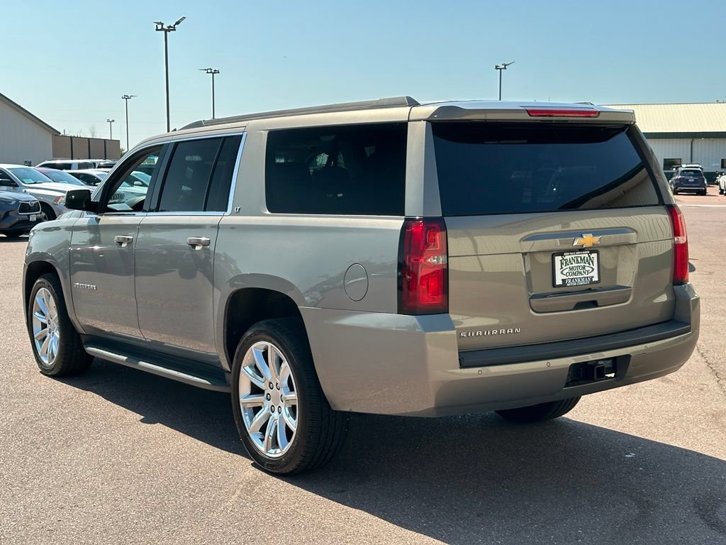 Used 2018 Chevrolet Suburban LT AWD/4WD image 5