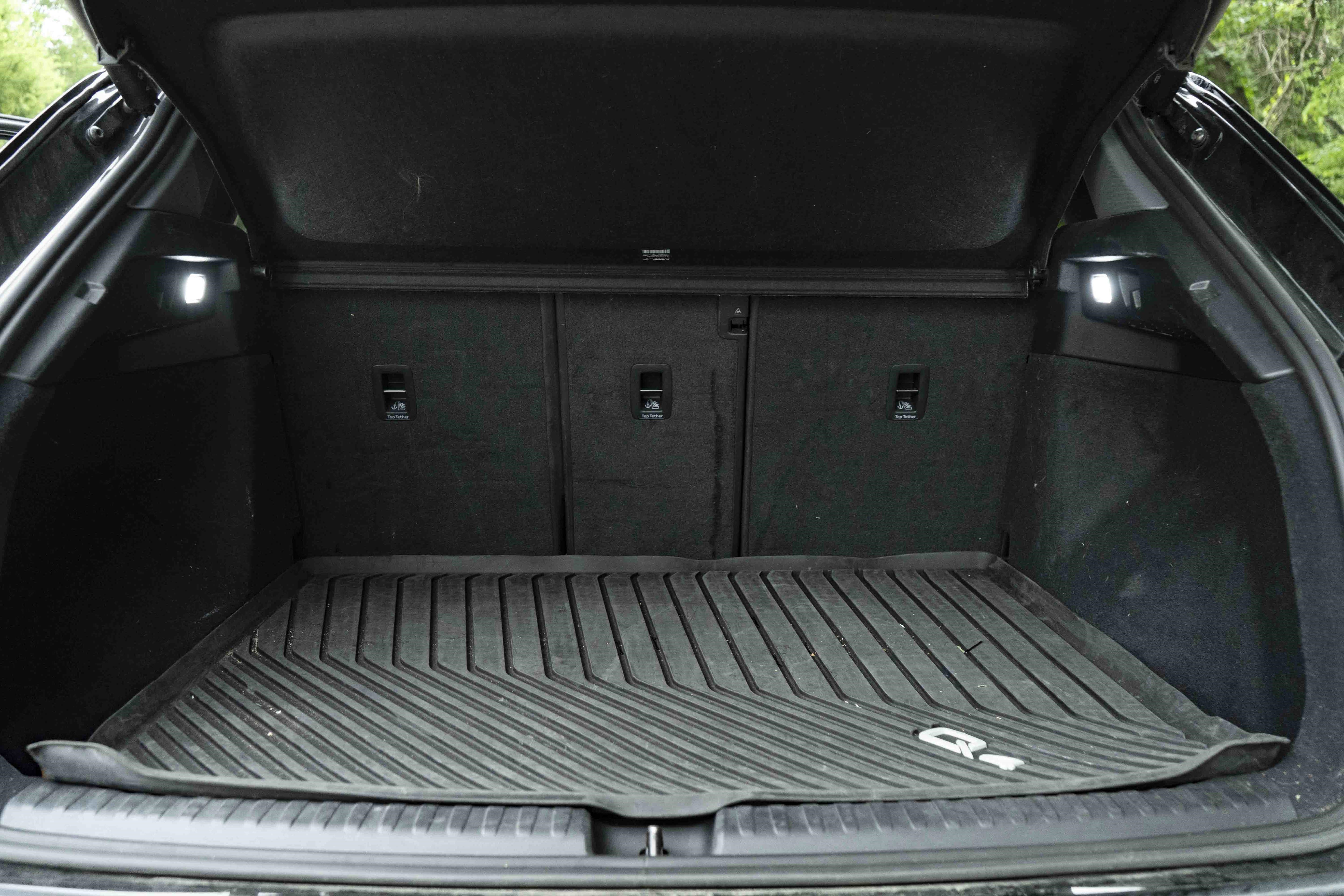 Used 2023 Audi Q4 e-tron Premium Plus AWD/4WD image 34