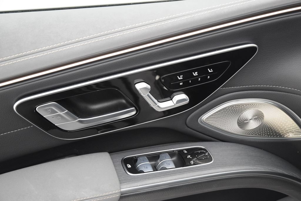 Certified 2023 Mercedes-Benz EQS AMG 4MATIC image 22