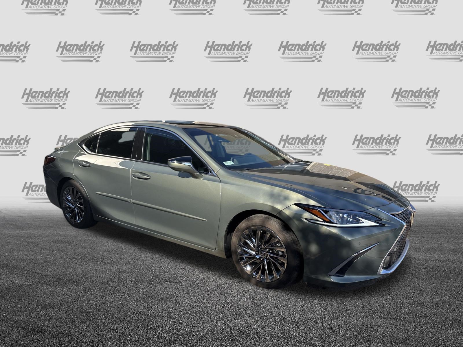Certified 2025 Lexus ES 350 w/ Accessory Package (Z1) FWD image 2