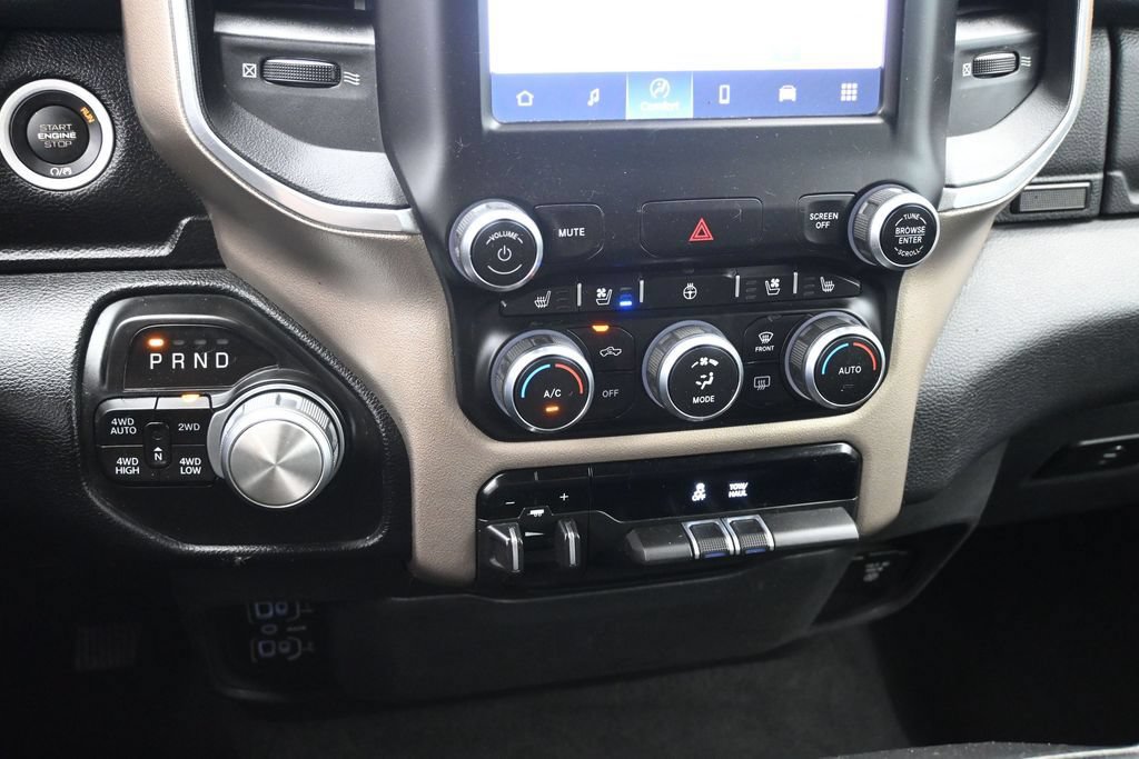 Used 2022 RAM 1500 Laramie AWD/4WD image 19