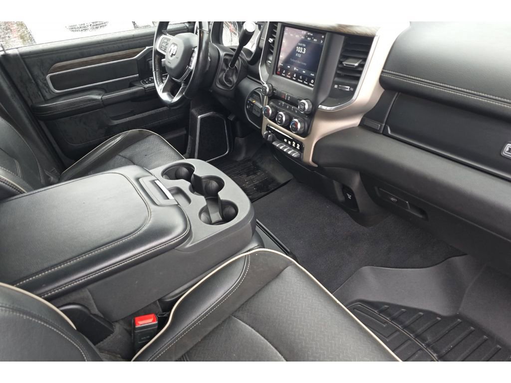 Used 2020 RAM 2500 Laramie w/ Body Color Bumper Group image 17