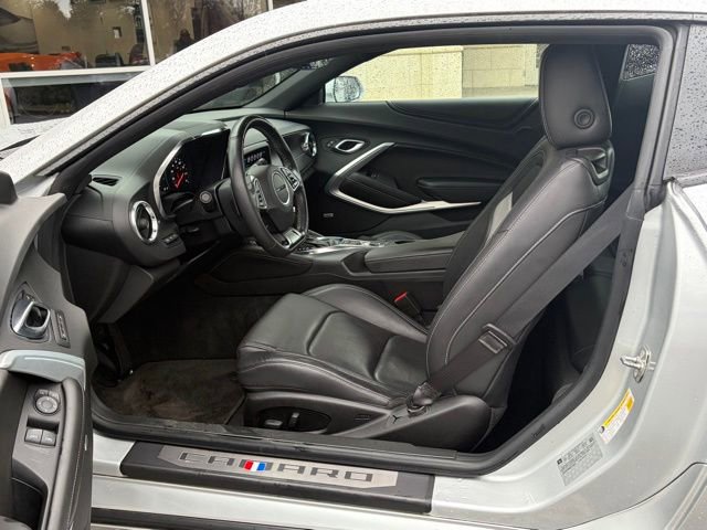 Used 2018 Chevrolet Camaro LT image 15