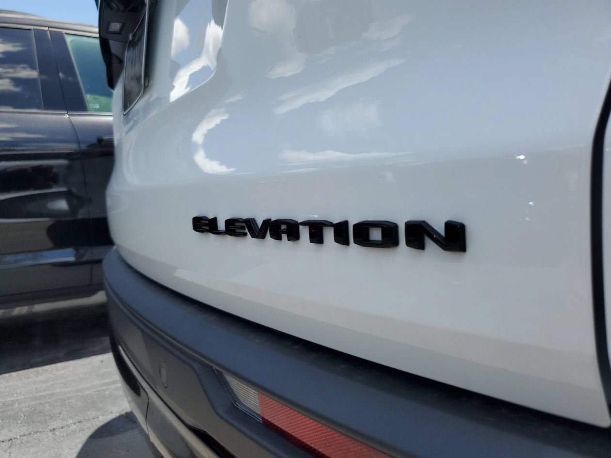 New 2026 GMC Acadia Elevation w/ Black Edition FWD image 9
