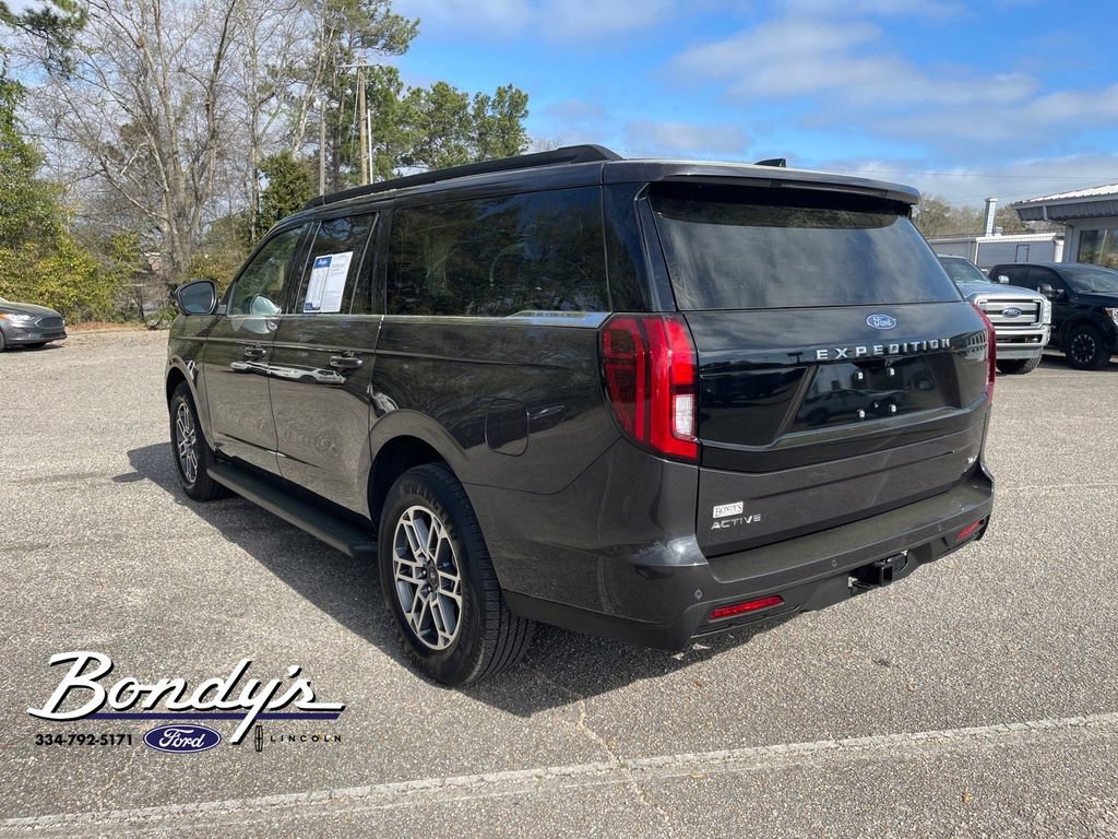 Used 2025 Ford Expedition Max Active image 12