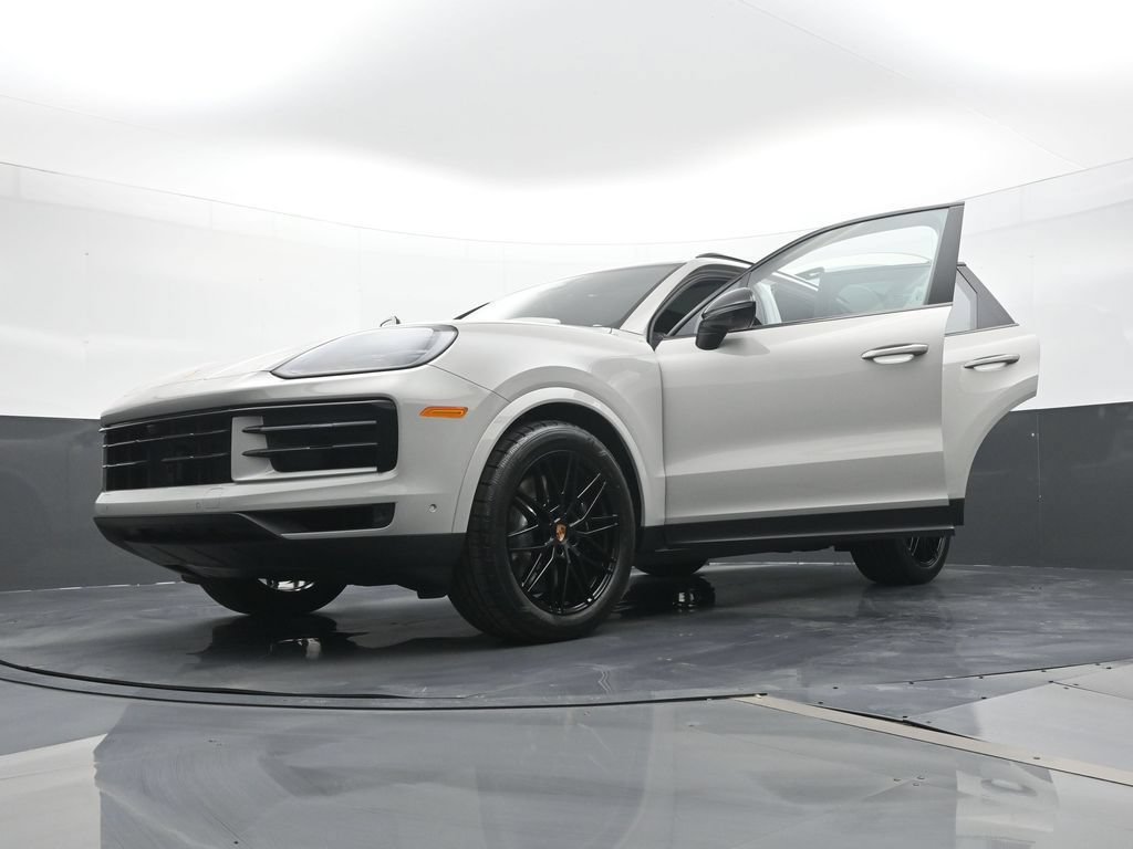 New 2026 Porsche Cayenne S AWD/4WD image 31
