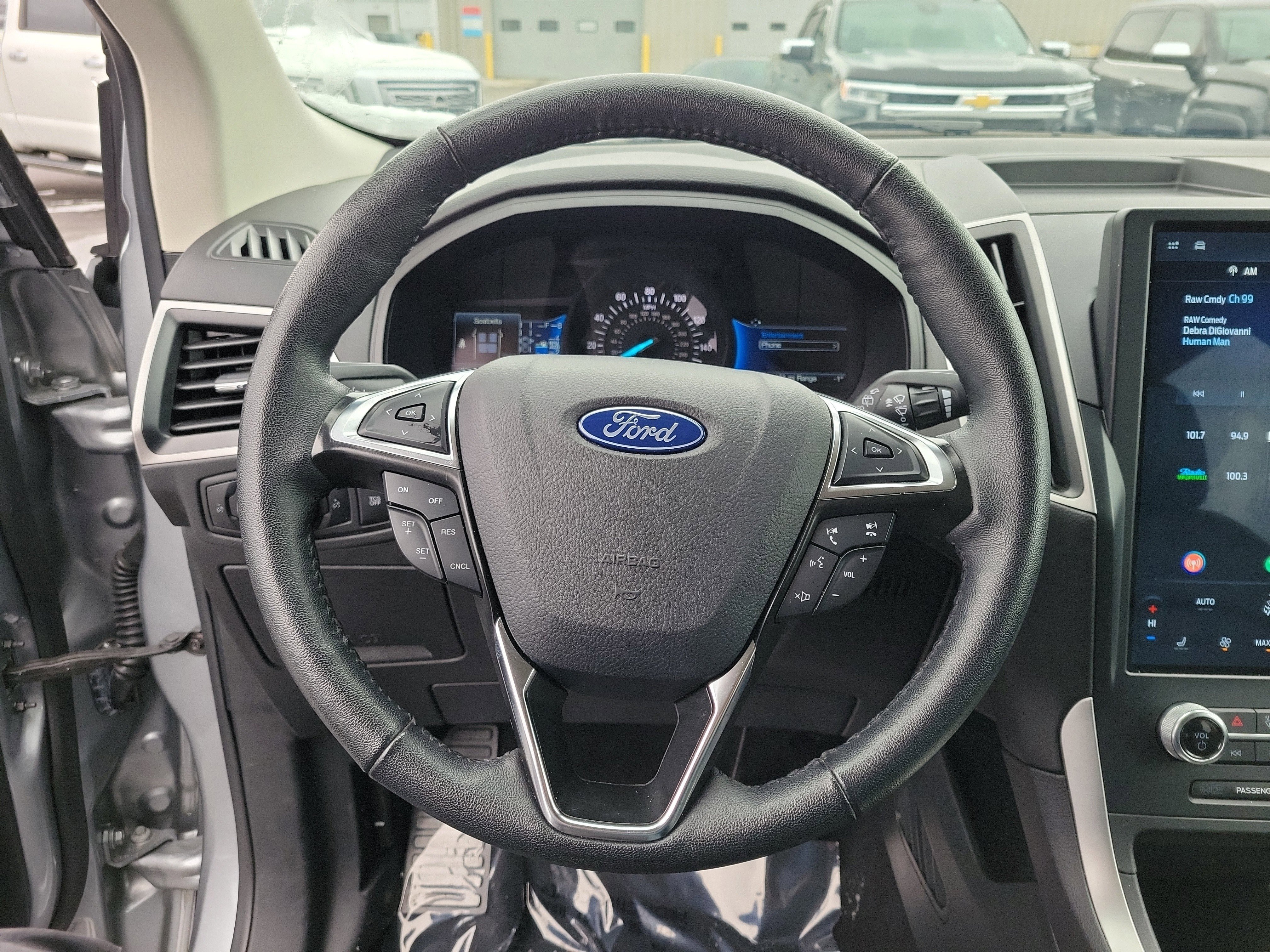 Used 2024 Ford Edge SEL AWD/4WD image 21