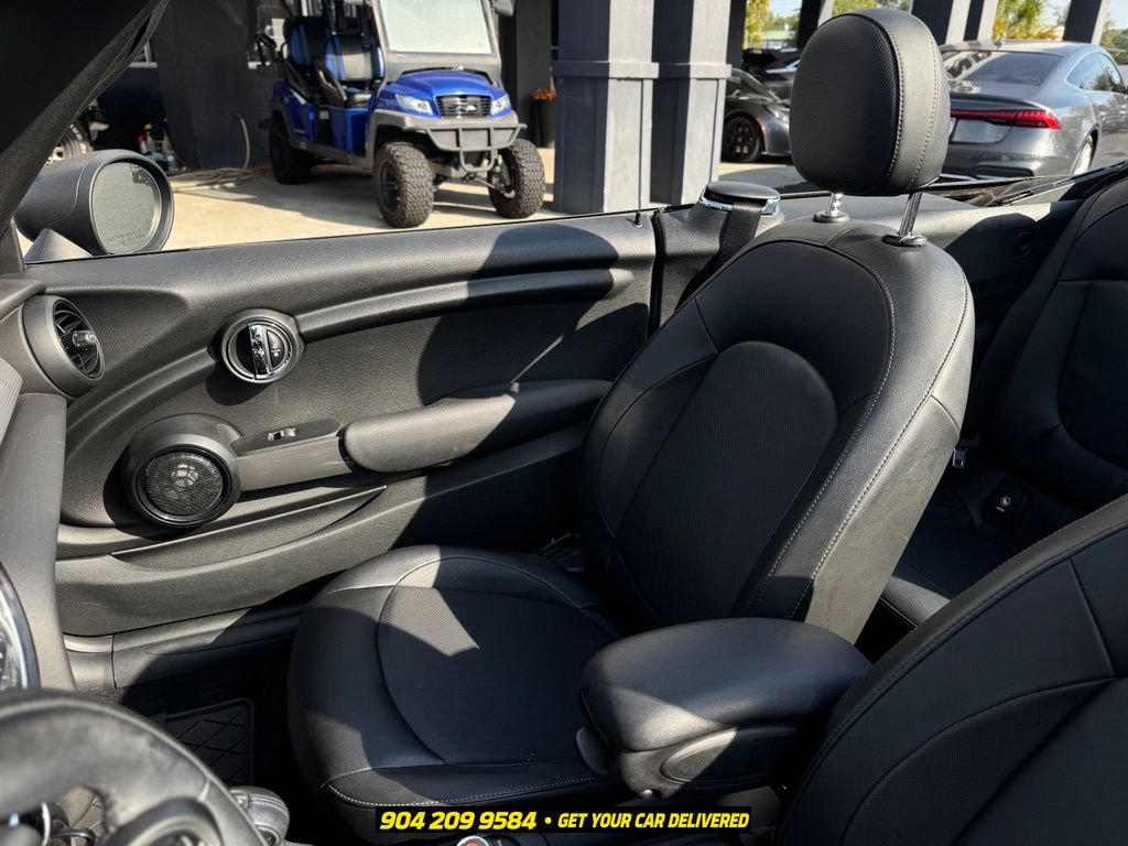 Used 2016 MINI Cooper Convertible FWD image 18