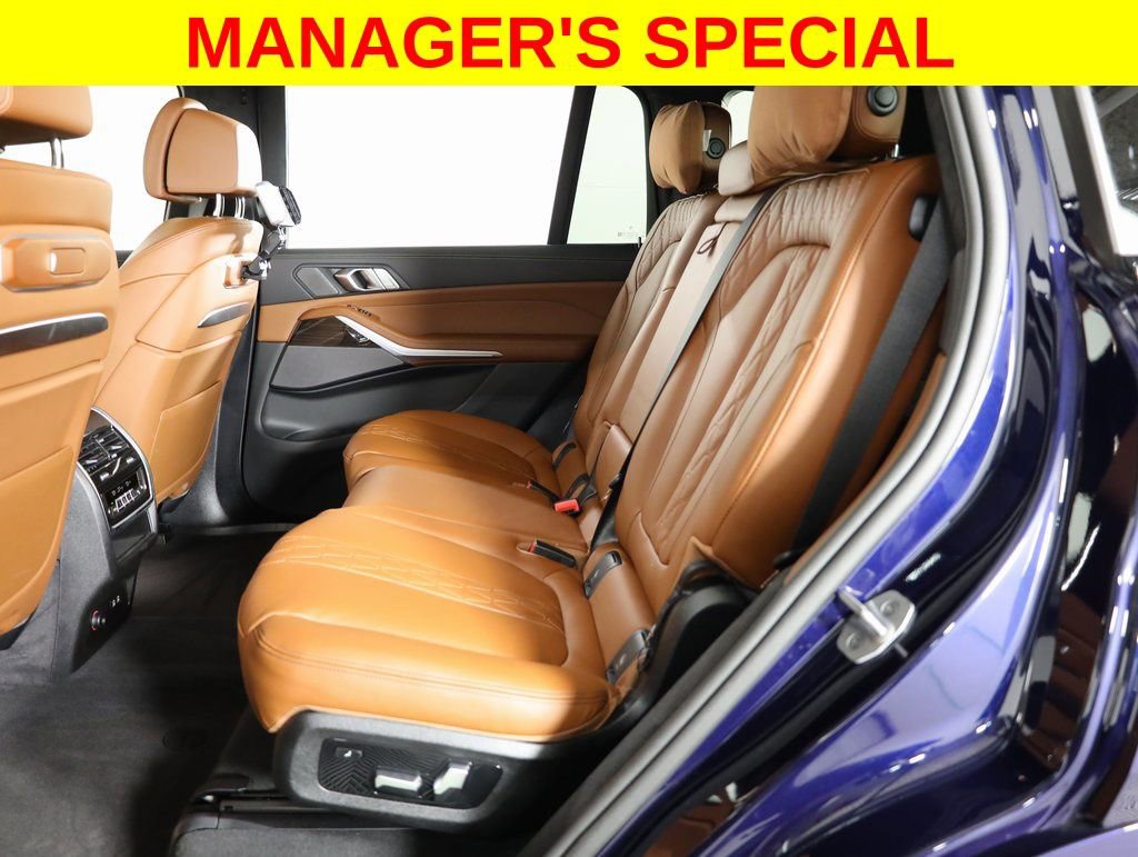 Used 2026 BMW X7 M60i image 50