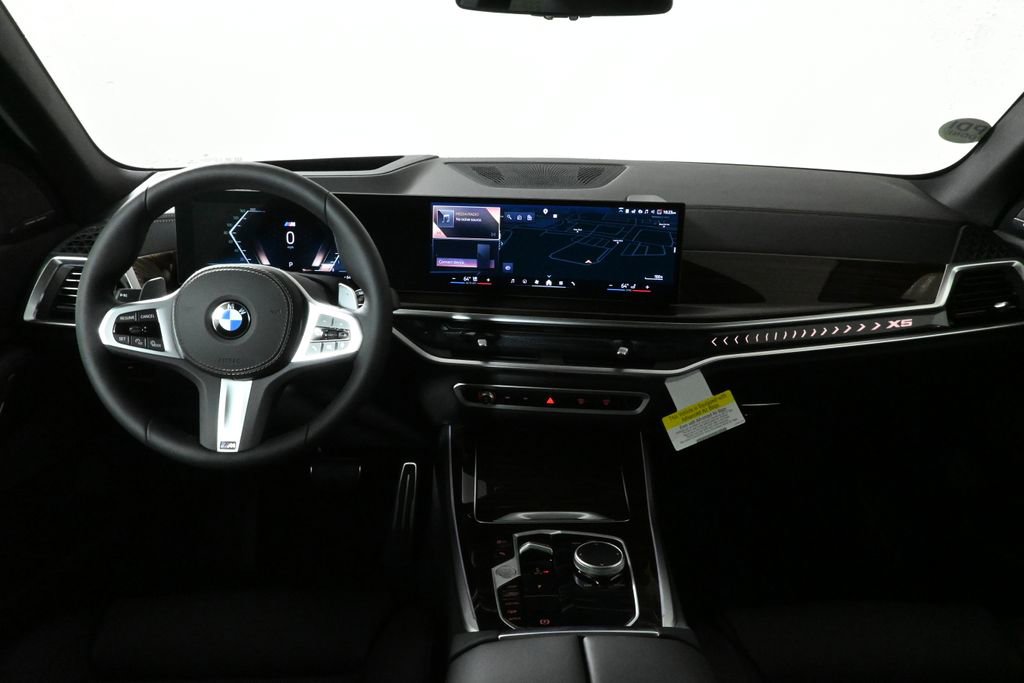 Used 2026 BMW X5 xDrive40i w/ M Sport Package image 17