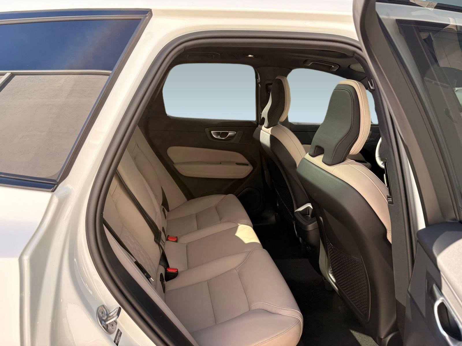 Used 2026 Volvo XC60 B5 Plus w/ Protection Package Premier image 24