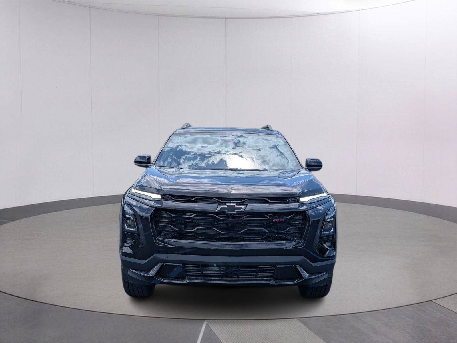 New 2026 Chevrolet Equinox RS w/ Convenience Package III FWD image 8