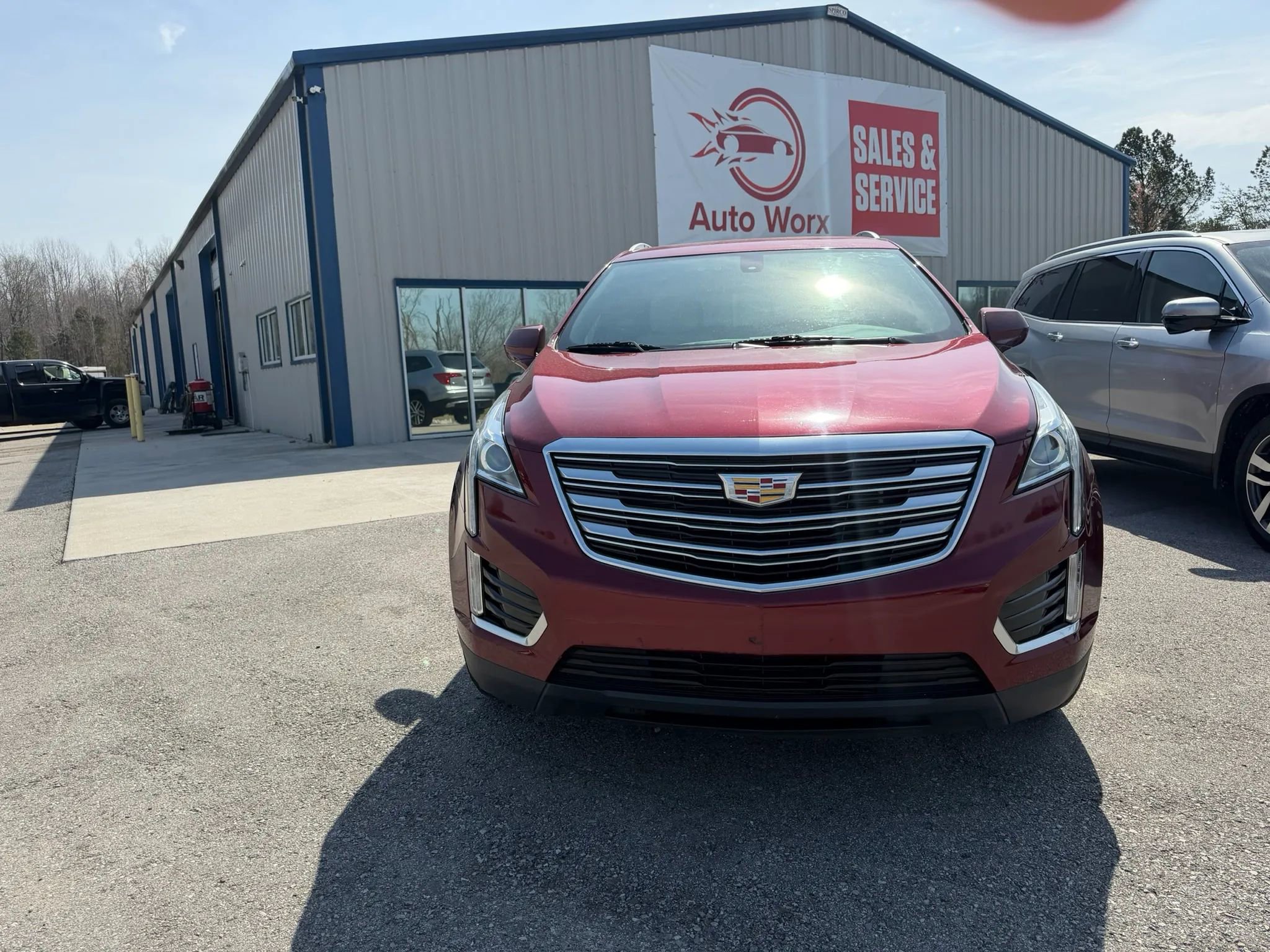 Used 2017 Cadillac XT5 FWD image 4