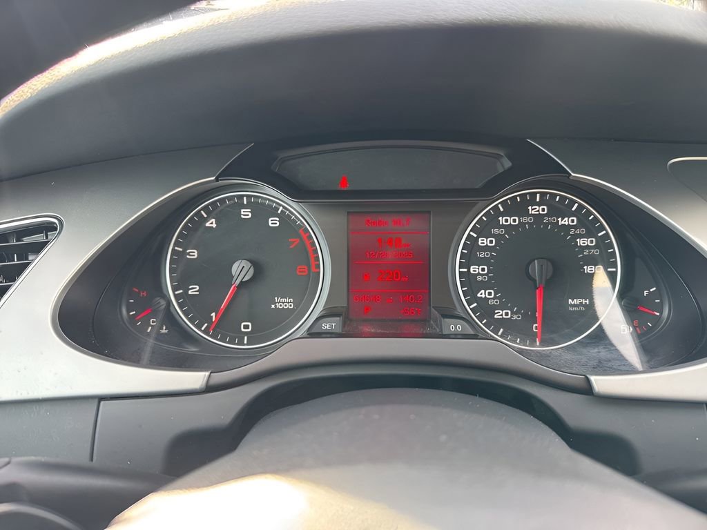 Used 2010 Audi A4 2.0T Premium image 20