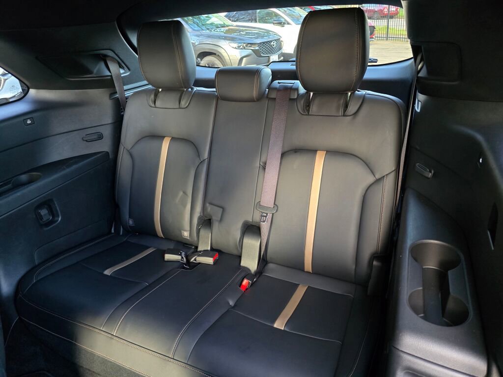 Certified 2024 MAZDA CX-90 Plug-In Hybrid w/ Premium Plus image 19