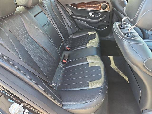 Used 2018 Mercedes-Benz E 300 image 21