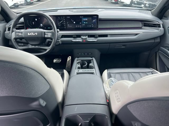 Certified 2024 Kia EV9 GT-Line AWD/4WD image 12
