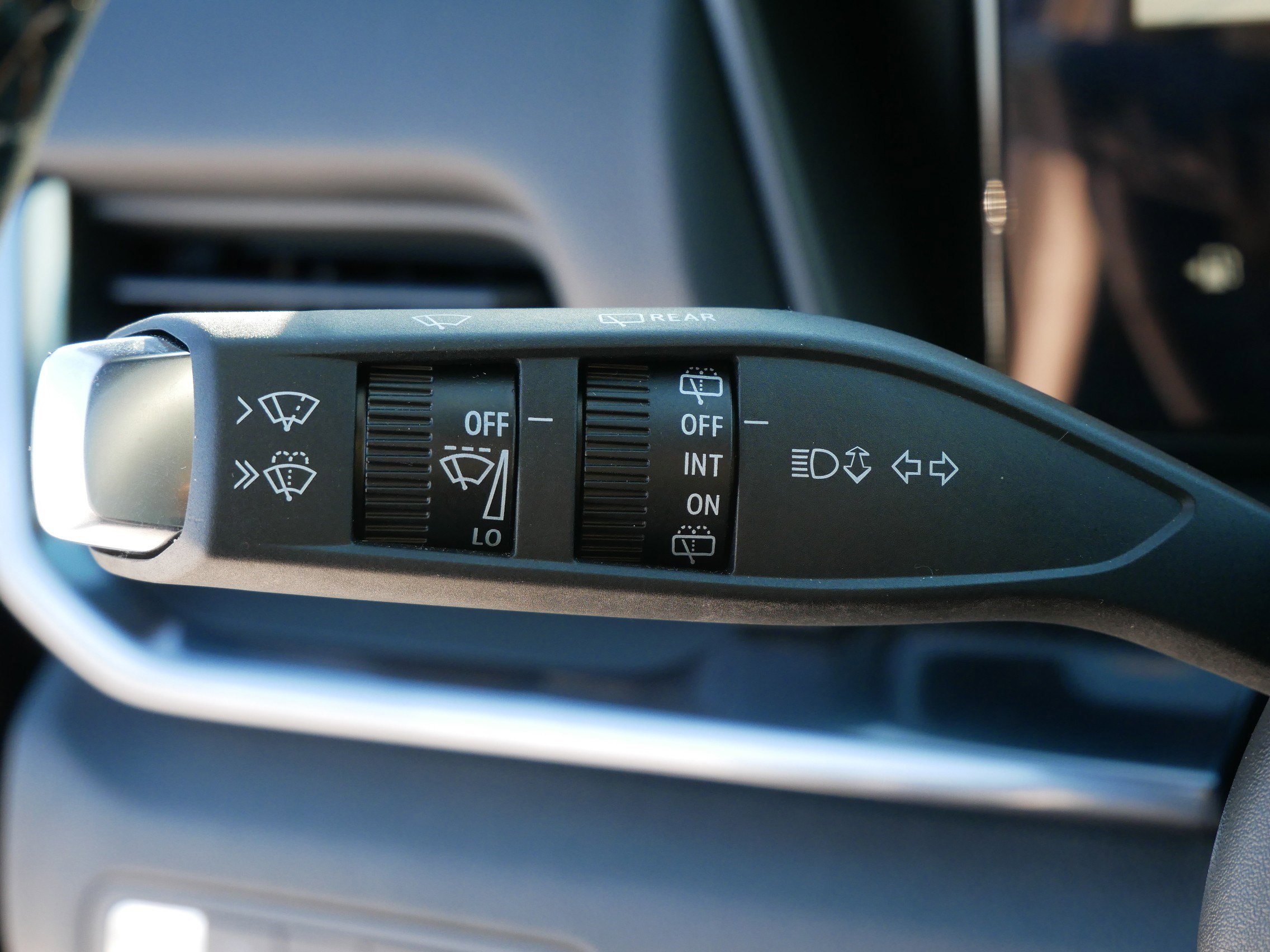 New 2026 GMC Terrain AT4 w/ Convenience Package III image 24