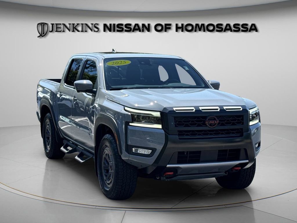 Used 2025 Nissan Frontier PRO-4X w/ Pro Premium Package image 14