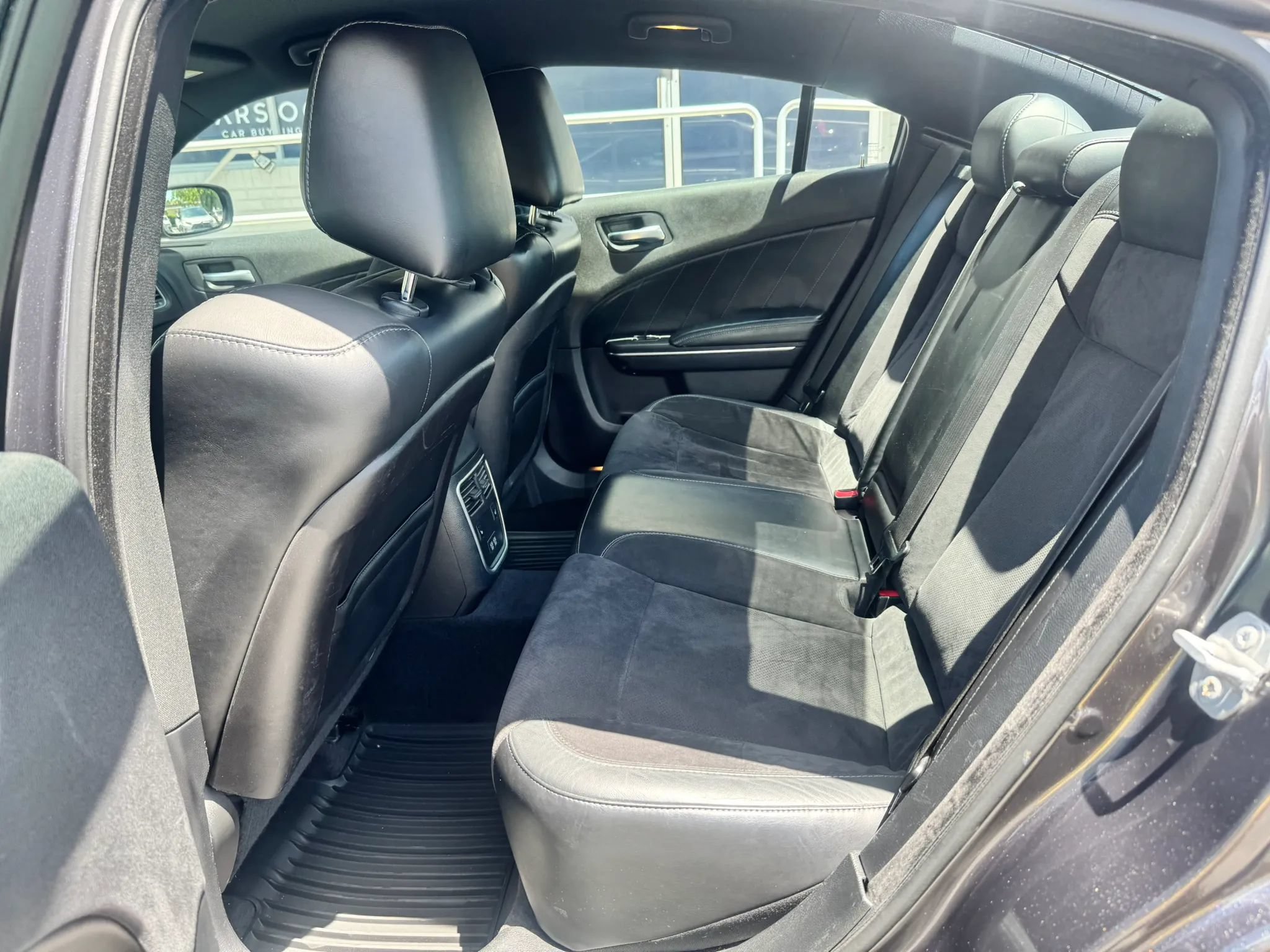Used 2015 Dodge Charger R/T RWD image 24
