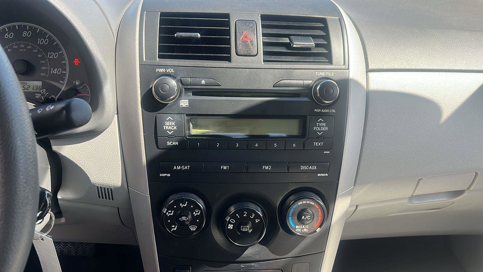 Used 2010 Toyota Corolla LE FWD image 13