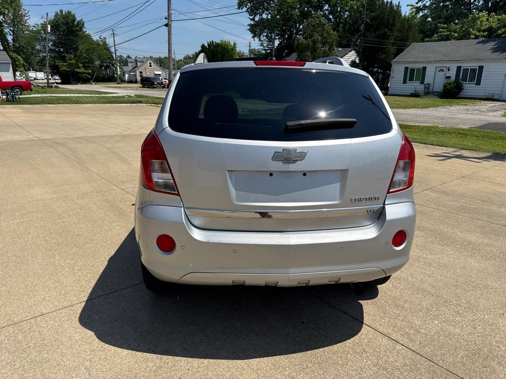 Used 2014 Chevrolet Captiva Sport LTZ FWD image 7